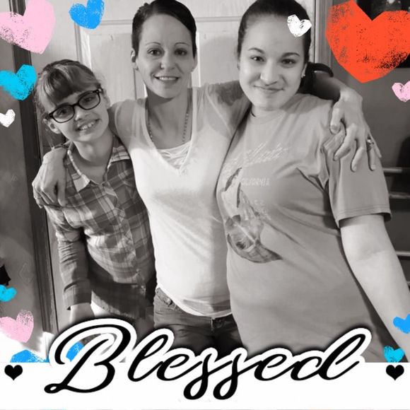 Meet your Posher, Christina - Picture 1 of 1